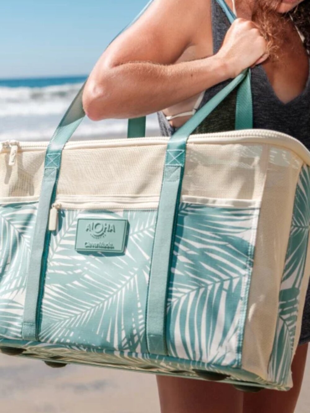 CleverMade x Aloha Collapsible Beach Tote